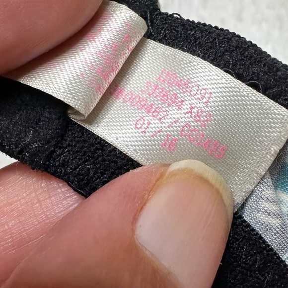 PINK VS Wear Everywhere Printed Push Up Bra Women’s 32C - Picture 10 of 10